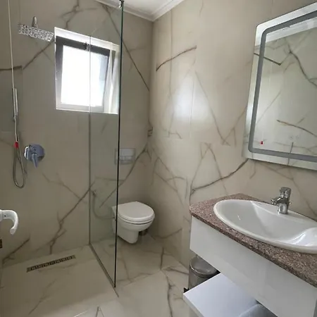 Ms Hotel Sarande